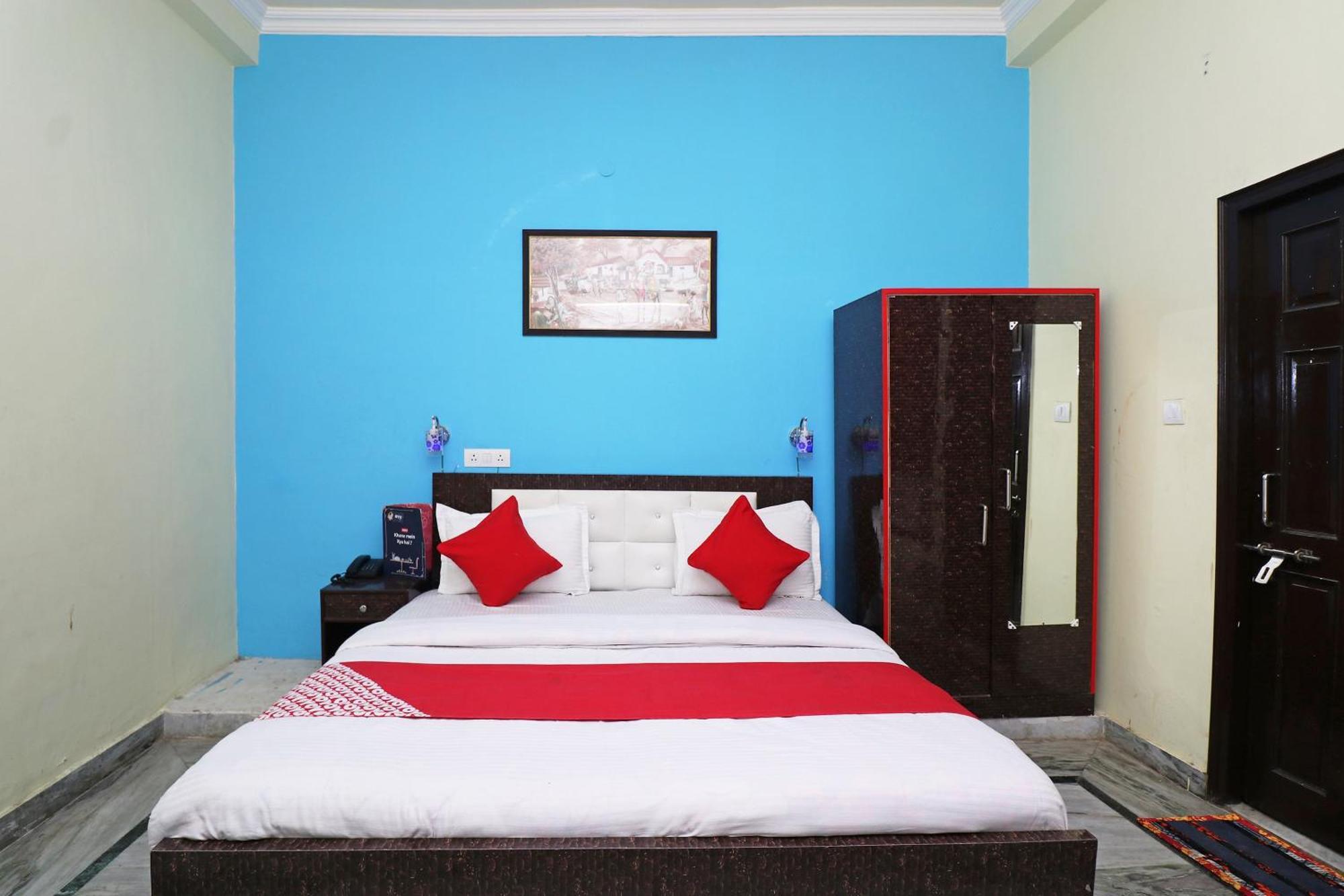 O Nilanjan Hotel *